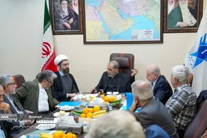 شصت&zwnj;ویکمین جلسه هیأت امنای مرکزی دانشگاه آزاد اسلامی به ریاست دکتر علی&zwnj;اکبر ولایتی رئیس هیات موسس و هیات امنا دانشگاه و با حضور دکتر رنجبر رئیس دانشگاه و سایر اعضای هیأت امنا برگزار شد.