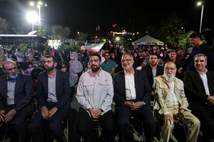  اجتماع بزرگ امام زمانی ها با حضور علیرضا زاکانی شهردار تهران، مهدی چمران رییس شورای شهر تهران و مهدی قمی شهردار منطقه۱۱