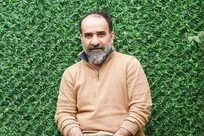 نامه افشین علا به رضا امیرخانی: ما هنوز به هوش سرشار و قلم پربارت نیازمندیم