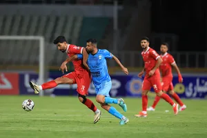 دیدار تیم&zwnj;های فوتبال پرسپولیس - چادرملو
