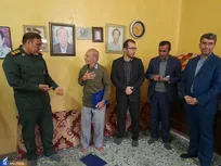 دلجویی دانشگاهیان دانشگاه آزاد از پدر شهید اسیوند