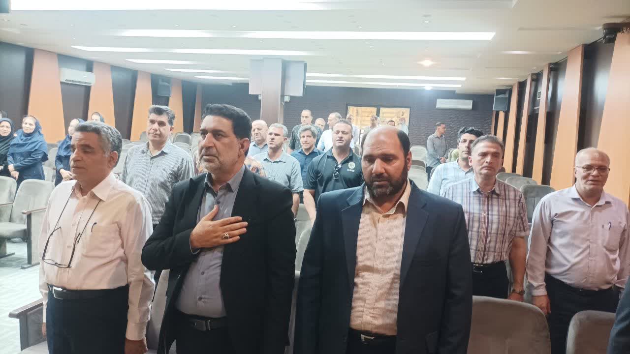 تجدیدمیثاق دانشگاهیان دانشگاه آزاد اسلامی مرودشت با خانواده شهید جنگ رمضان