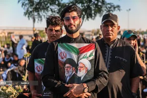 تشییع پیکر مطهر امام شهید در نجف اشرف