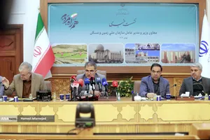 نشست علی نبیان رییس سازمان ملی زمین و مسکن وزارت راه و شهرسازی با اصحاب رسانه