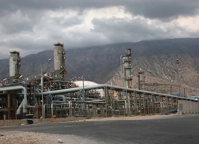 حمله به پتروشیمی ماهشهر، نشانه ناکامی دشمن در میدان نبرد/ پیروزی نزدیک است