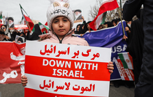 زنجانیها علیه اغتشاش و ناامنیها راهپیمایی کردند زنجانیها علیه اغتشاش و ناامنیها راهپیمایی کردند