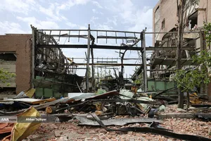 بازدید اصحاب رسانه از  خسارت وارده در دانشگاه شهید بهشتی