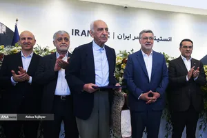 آیین بهره&zwnj;برداری از انستیتو کانسر مجتمع بیمارستانی امام خمینی (ره)