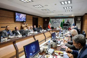 دیدار رئیس دانشگاه آزاد اسلامی با آزادگان