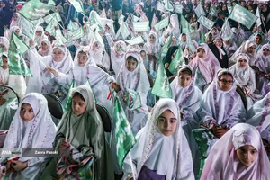  اولین جشن تشرّف (تکلیف) در میدان فاطمی