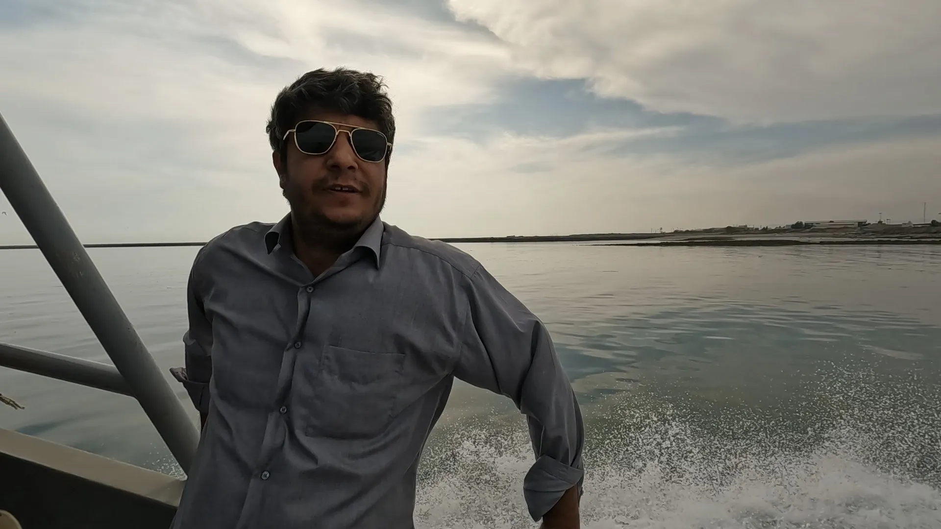 مستند مستند
