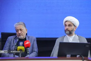 آیین افتتاحیه &laquo;طرح تحول درس انس با قرآن کریم&raquo; با حضور دکتر بیژن رنجبر رئیس دانشگاه آزاد اسلامی
