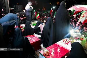 وداع و تشییع پیکر مطهر فرمانده یگان ویژه فاتحین سردار سرتیپ پاسدار شهید محمد علی فتحعلی زاده و&zwnj; همرزمانش