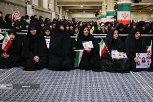 دیدار دانش&zwnj;آموزان و دانشجویان با رهبر معظم انقلاب