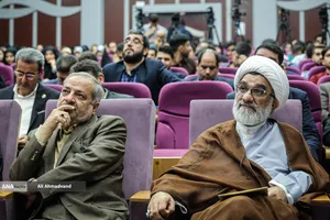 حجت الاسلام عبدالحسین خسروپناه دبیر شورای عالی انقلاب فرهنگی و علیرضا کاظمی وزیر آموزش و پرورش