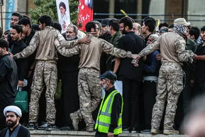 مراسم وداع با رهبر شهید انقلاب حضرت آیت الله سیدعلی خامنه&zwnj;ای (ره) و خانواده ایشان