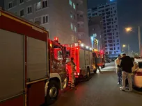 آتش‌سوزی در مجتمع مسکونی شهرک راه‌آهن با نجات بیش از ۲۰ نفر پایان یافت+ فیلم