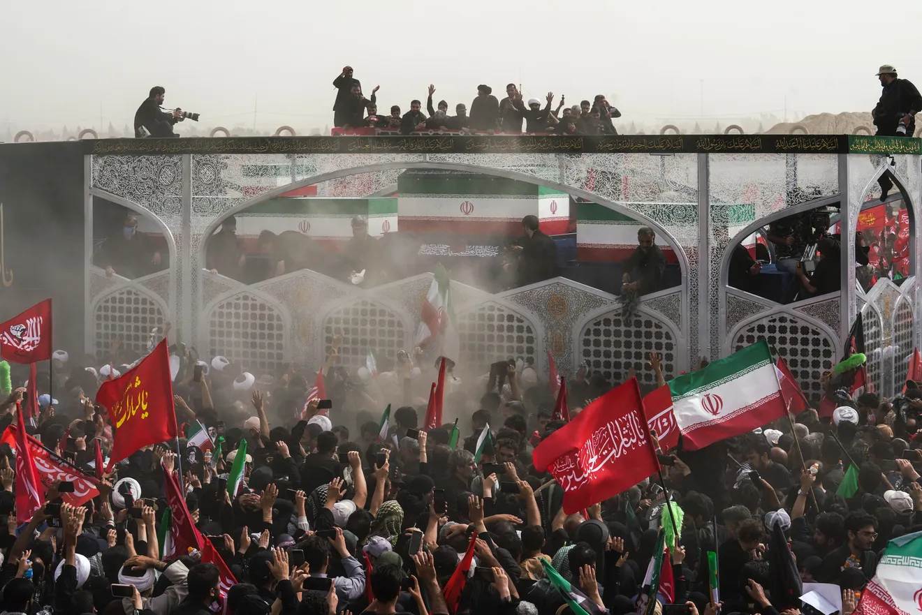 مراسم تشییع پیکر مطهر رهبر شهید انقلاب در قم