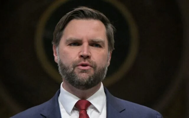 تناقض در واشنگتن/ از ادعای «تمایل به دیپلماسی» تا سناریوی حمله اسرائیل علیه ایران