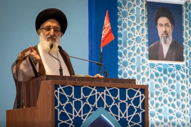 امام جمعه کرج: امیدآفرینی؛ عامل افزایش تاب‌آوری جامعه/حجاب نیازمند برنامه‌ریزی و مدیریت است