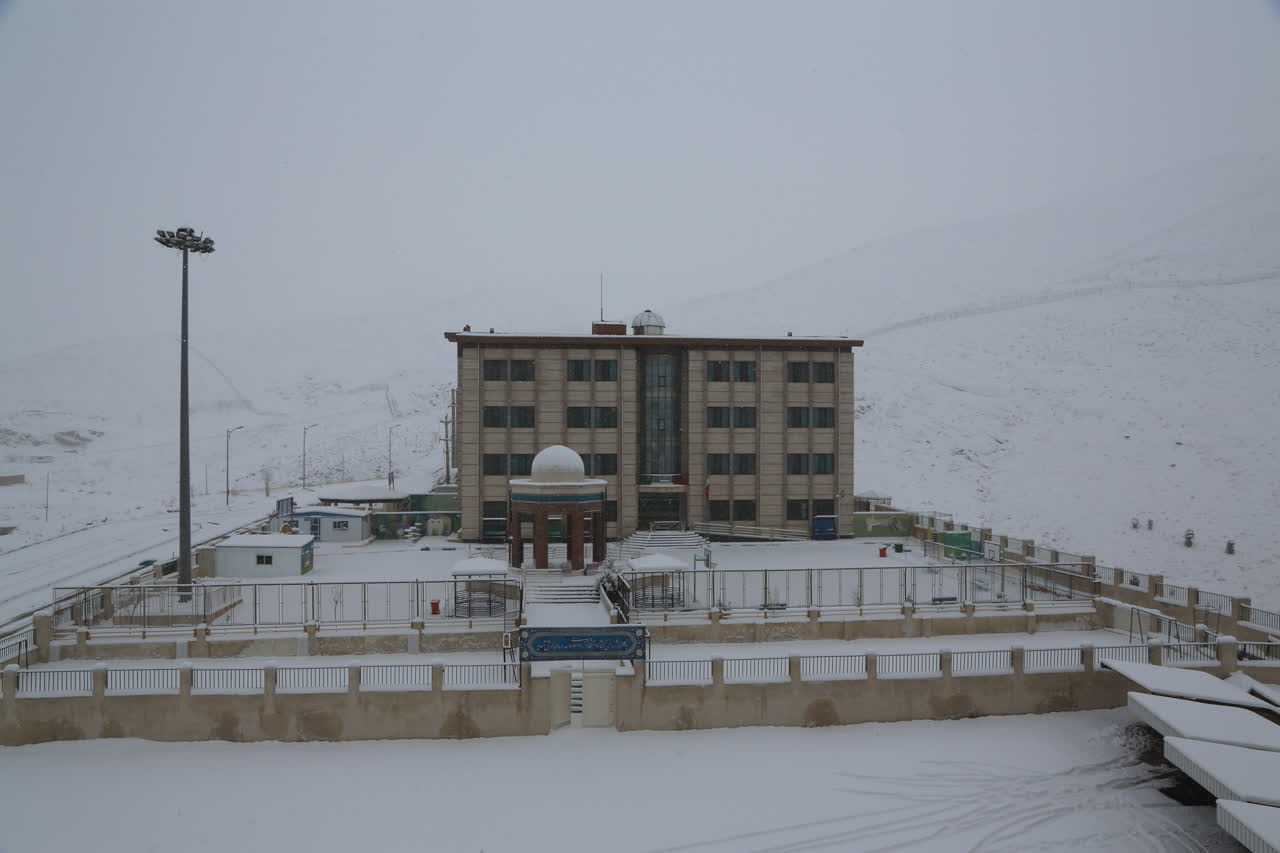 جدیدترین اخبار از وضعیت راه‌های کشور/ رخت سپید بر تن ۱۶ استان/ ترافیک سنگین در آزادراه کرج ـ قزوین