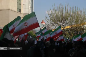 تشییع پیکر مطهر دریابان شهید &laquo;علیرضا تنگسیری&raquo; فرمانده دلاور خلیج فارس و جمعی از شهدای والامقام