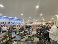 بازدید دانشگاهیان دانشگاه آزاد اسلامی شیراز از موزه دفاع مقدس استان فارس