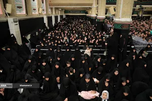 دومین شب عزاداری حضرت فاطمةالزهرا(س) با حضور زهبر م انقلاب