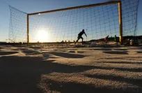 بهره‌برداری از زمین ورزش‌های ساحلی دانشگاه آزاد سبزوار