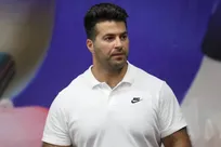 نصیر شلال سرمربی تیم ملی وزنه برداری باقی ماند