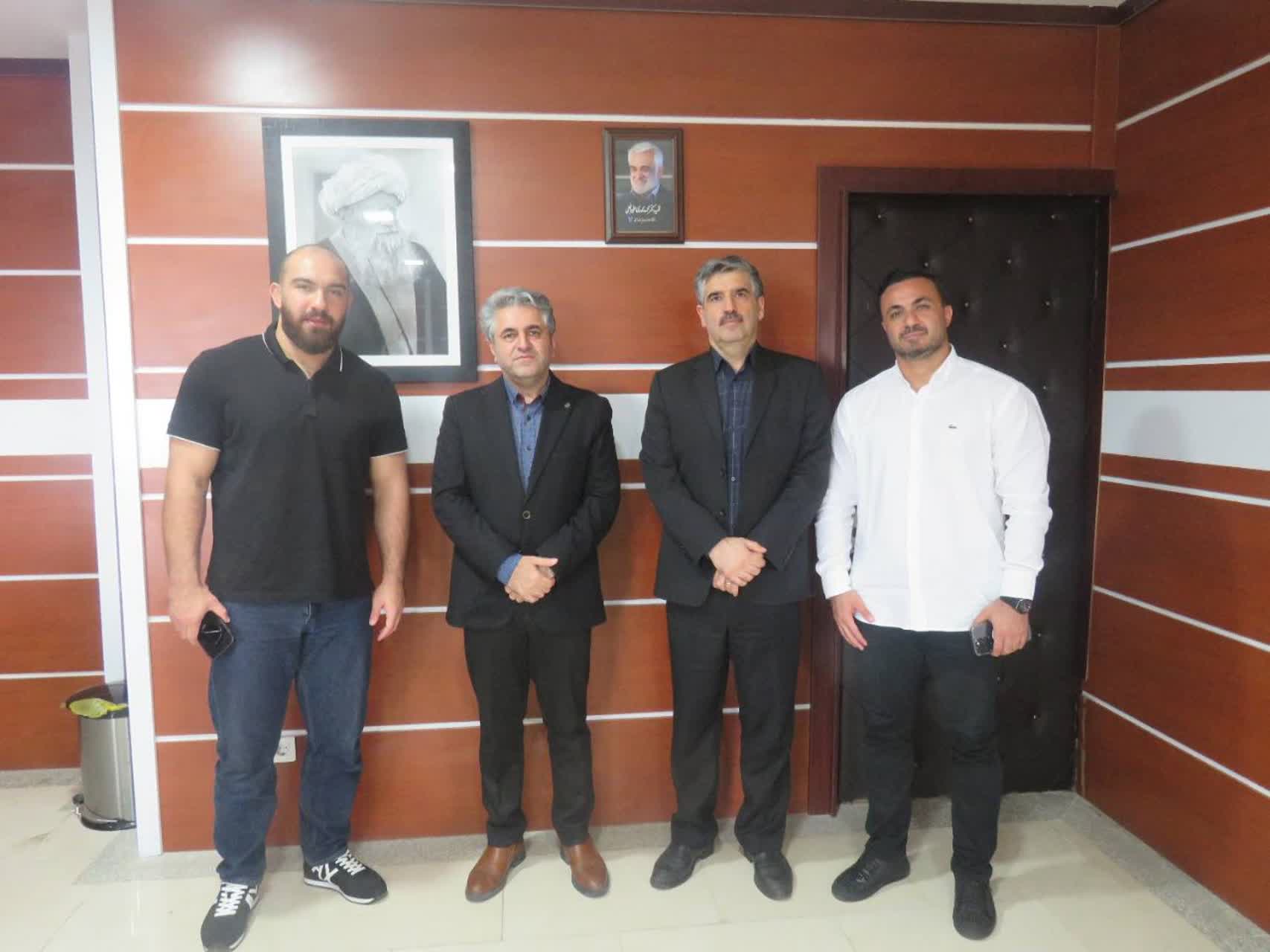 اهمیت حفظ توازن میان ورزش قهرمانی و تحصیلات آکادمیک
