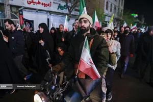 اجتماع مردمی در خونخواهی امام شهید امت - چهارراه کوکاکولا