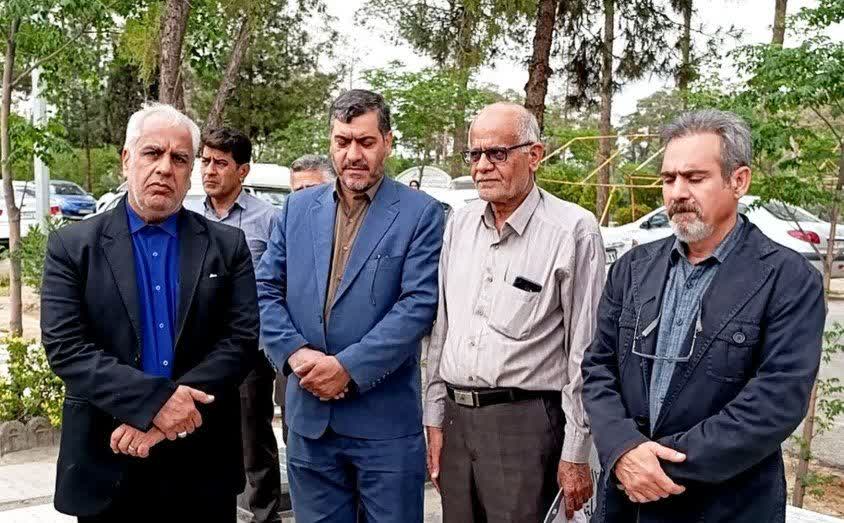 آثار اندیشمندی که در محافل دانشگاهی و فرهنگی محل رجوع است آثار اندیشمندی که در محافل دانشگاهی و فرهنگی محل رجوع است