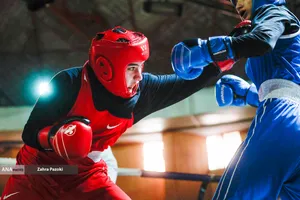 مسابقات بوکس دختران