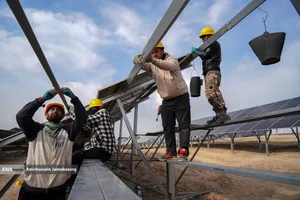 نیروگاه خورشیدی