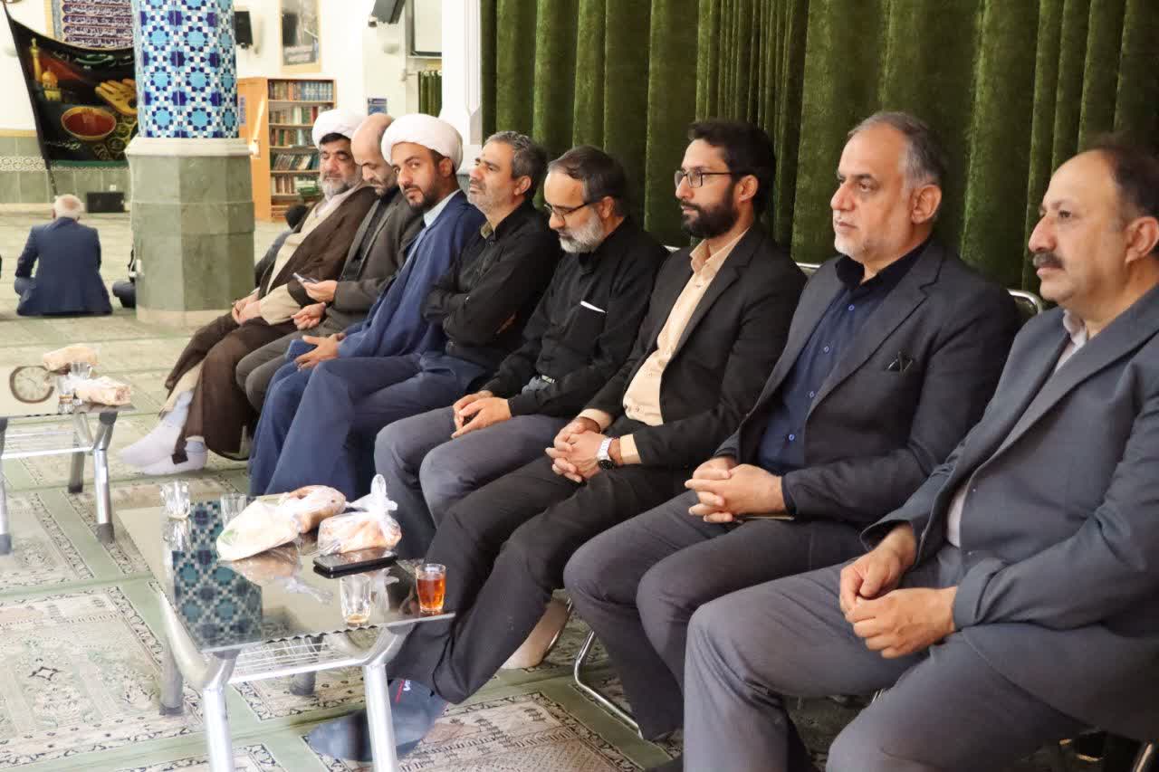 میراث ماندگار رهبر انقلاب، قدرت نظامی بومی و وحدت ملی است/ مقابله با اسرائیل و خروج آمریکا از منطقه، مطالبه اصلی است