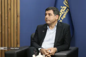 &laquo;علیرضا زارعی&raquo; استاد نمونه دانشکده ریاضی دانشگاه شریف در جنگ رمضان