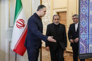 نشست وزیر امور خارجه با سفرا و نمایندگی های سیاسی در تهران