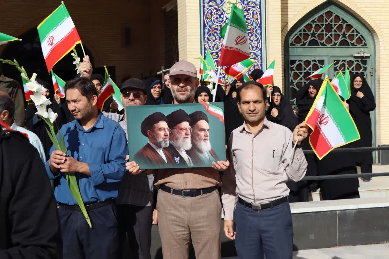 عبور از سیم‌خاردار نفس؛ لازمه‌ غلبه بر موانع و مشکلات اجتماعی