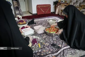 زنان ایران، پای کار مقاومت