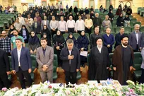 نشست صمیمی رئیس دانشگاه آزاد استان تهران با کارکنان واحد تهران مرکزی