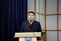 دانشجویان پایان‌نامه‌ها و رساله‌های خود را در مسیر جهاد علمی هدایت کنند