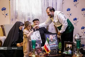 دیدار خادمیاران و یاوران رضوی با خانواده شهید حسن مهدی پور