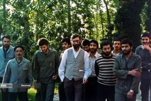 مجموعه تصاویر قاب های ماندگار از مجاهد خستگی ناپذیر حضرت آیت&zwnj;الله العظمی شهید سیدعلی حسینی خامنه&zwnj;ای(رحمه الله علیه)