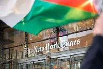 نیویورک‌تایمز توسط ۳۰۰ نویسنده و محقق تحریم شد