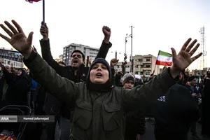  اجتماع مردم تهران در پی خبر شهادت حضرت آیت الله العظمی امام خامنه ای رحمته الله علیه رهبر عظیم الشان انقلاب اسلامی ایران