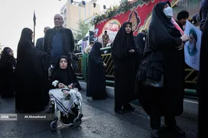 تشییع پیکر 100 شهید دوران دفاع مقدس همزمان با سالروز شهادت حضرت فاطمه زهرا(س) در تهران