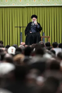 دیدار اقشار مردم با رهبر انقلاب به مناسبت چهل&zwnj;وهفتمین سالگرد پیروزی انقلاب اسلامی