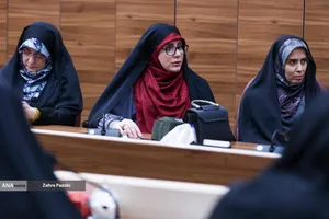 نشست خبری ریحانه سلامی بمناسبت هفته بزرگداشت مقام زن و روز مادر