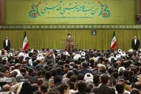دیدار هزاران نفر از مداحان و ستایشگران اهل بیت(ع) با رهبر معظم انقلاب